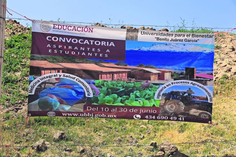 Universidades de AMLO dan de baja a alumnos con carrera trunca o terminada