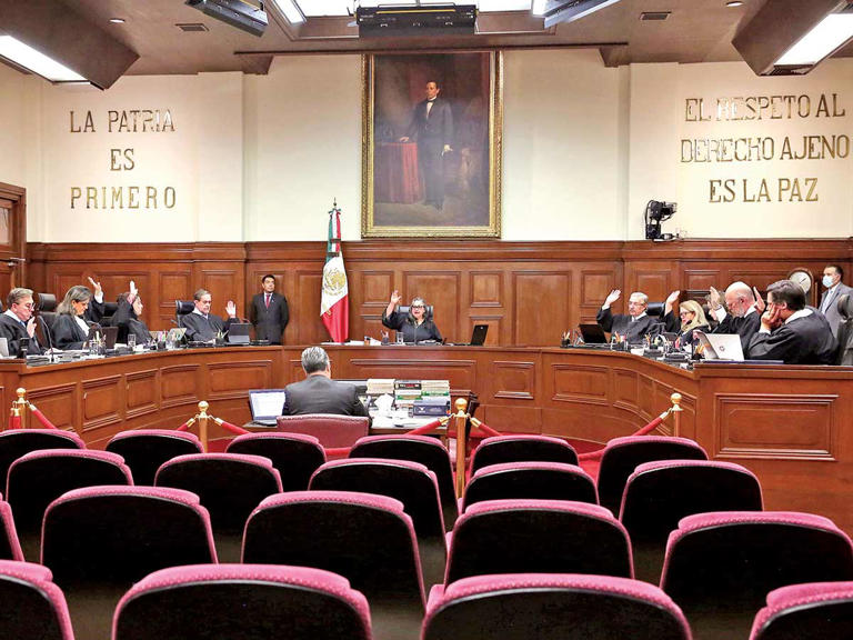 Corte rescata fondo de ayuda a víctimas; declara inconstitucional extinción de fideicomisos