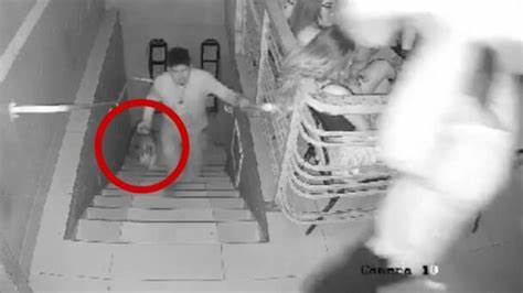 Hombre armado con motosierra amenaza en un bar de Lázaro Cárdenas en Michoacán