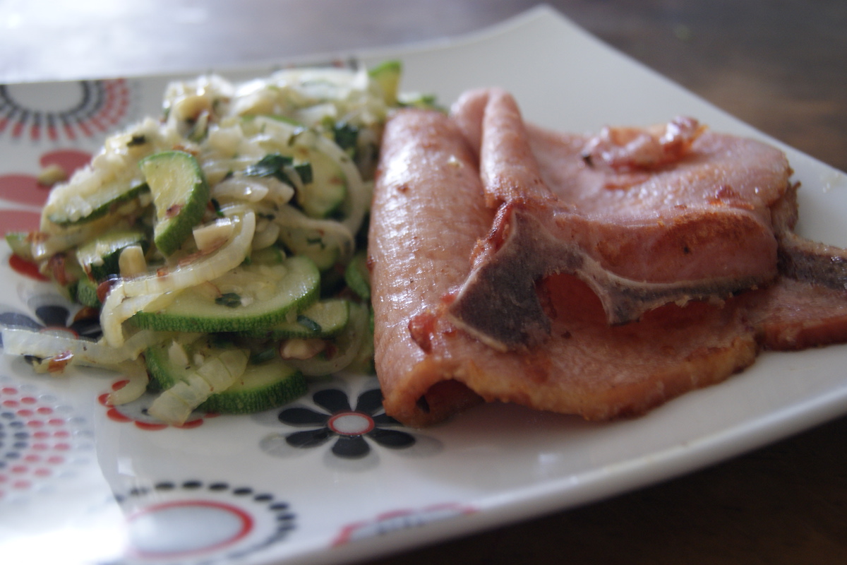 CHULETAS AHUMADAS DE CERDO