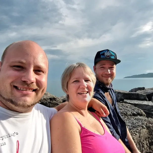 Gabriel Schart, la canadiense que asesinaron mientras viajaba con sus perros en una carretera de Querétaro