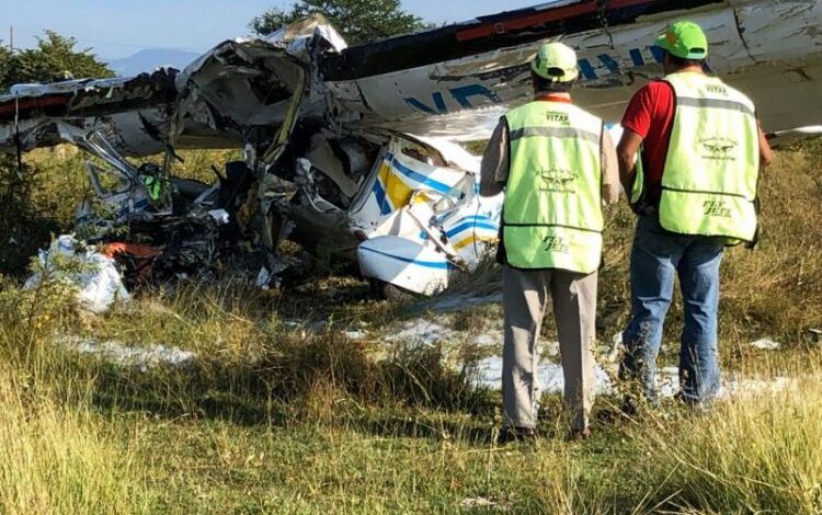 Se desploma avioneta en Atizapán, Edomex; hay heridos