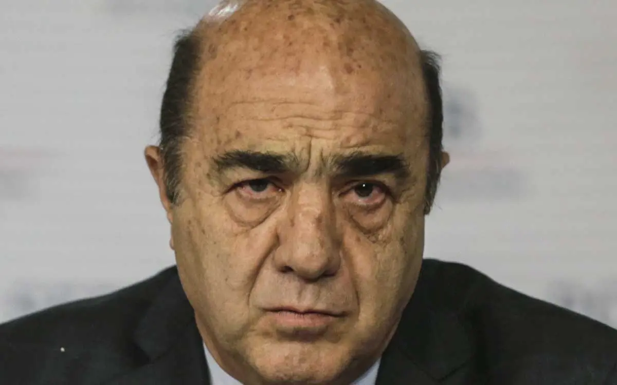 Murillo Karam, en prisión domiciliaria bajo vigilancia de la GN y la FGR